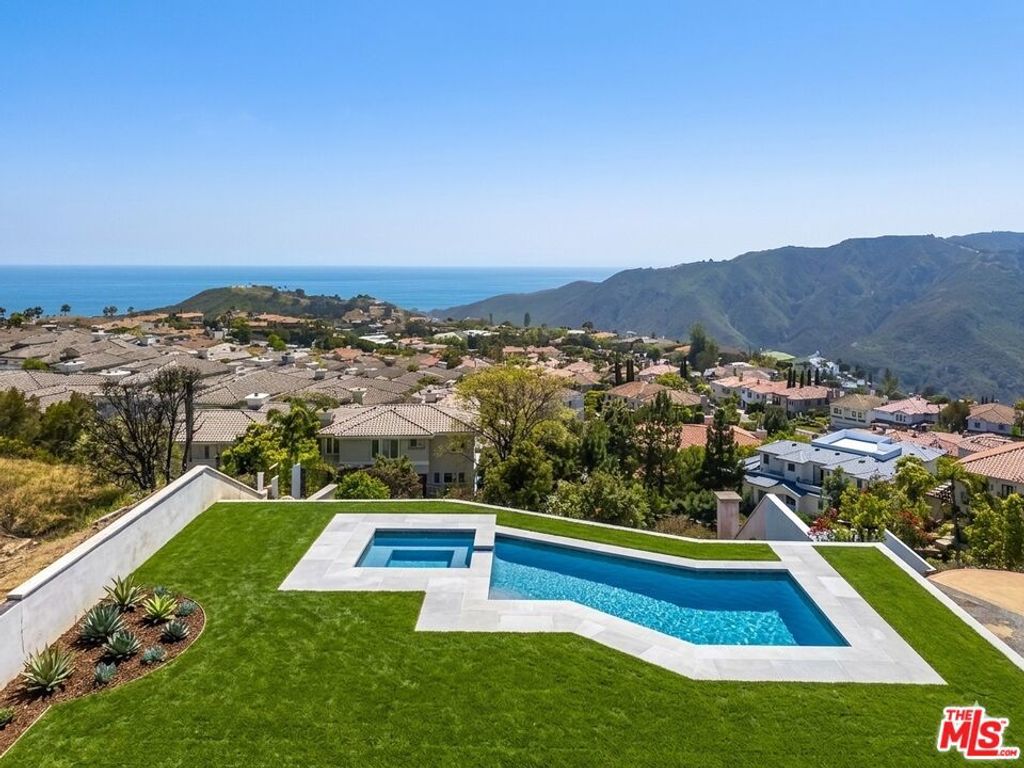 1626 Chastain, Pacific Palisades, CA 90272 — photo 3