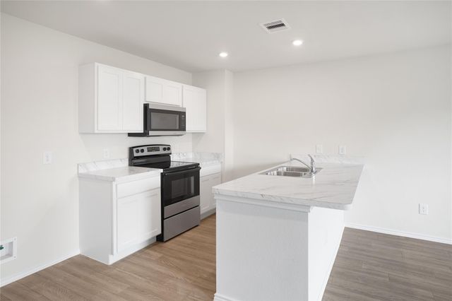 218 Road 590108, Cleveland, TX 77327