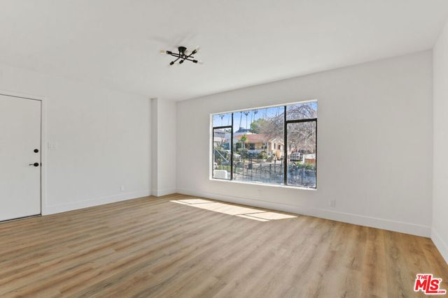 151 S Mountainview Avenue, Los Angeles, CA 90057