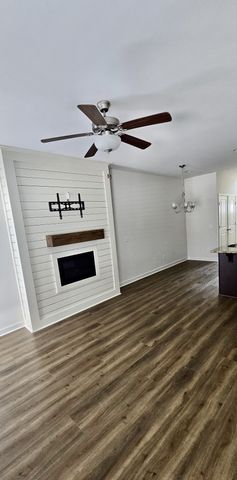 1710 Lone Jack Ln, Murfreesboro, TN 37129