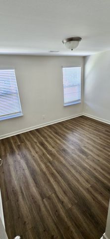 1710 Lone Jack Ln, Murfreesboro, TN 37129