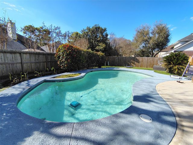 16326 Concord Falls Lane, Sugar Land, TX 77498