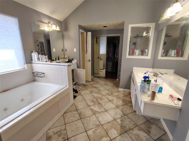 16326 Concord Falls Lane, Sugar Land, TX 77498