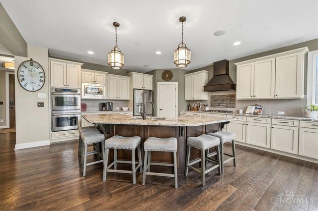 10741 Hampton Glen Lane, Hamilton Twp, OH 45140