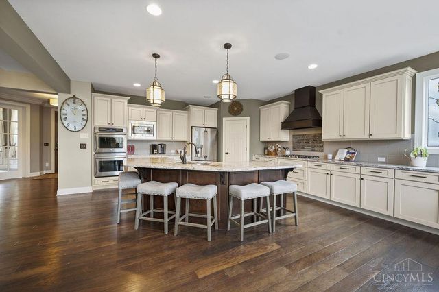 10741 Hampton Glen Lane, Hamilton Twp, OH 45140