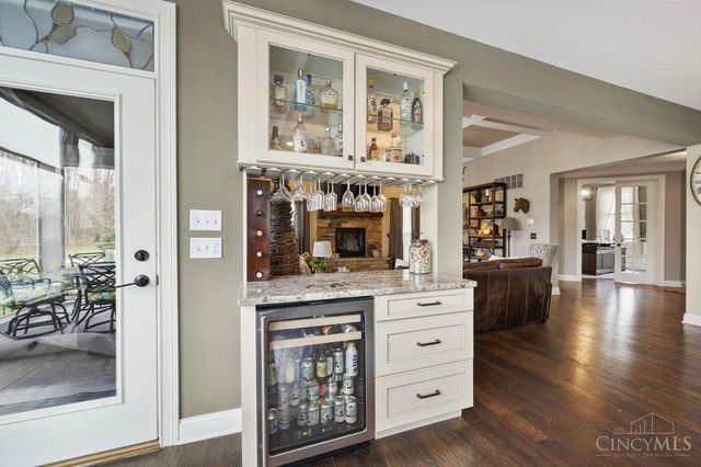 10741 Hampton Glen Lane, Hamilton Twp, OH 45140