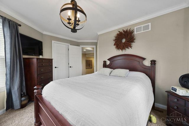 10741 Hampton Glen Lane, Hamilton Twp, OH 45140