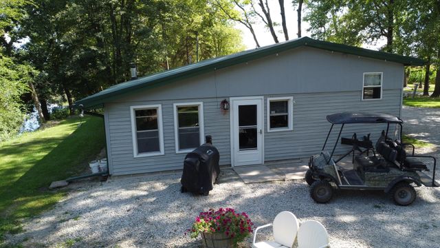 1500 E 2400 N. Road N 66, Ashkum, IL 60911