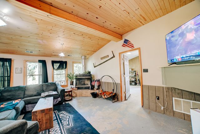 1500 E 2400 N. Road N 66, Ashkum, IL 60911