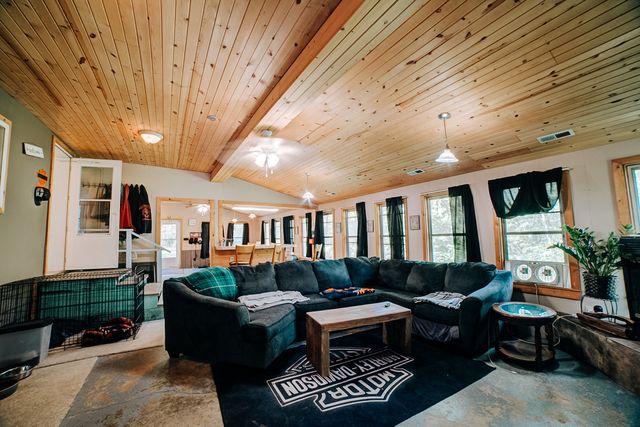 1500 E 2400 N. Road N 66, Ashkum, IL 60911