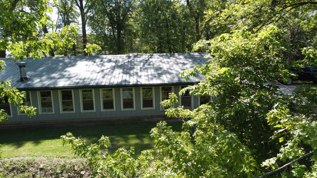 1500 E 2400 N. Road N 66, Ashkum, IL 60911