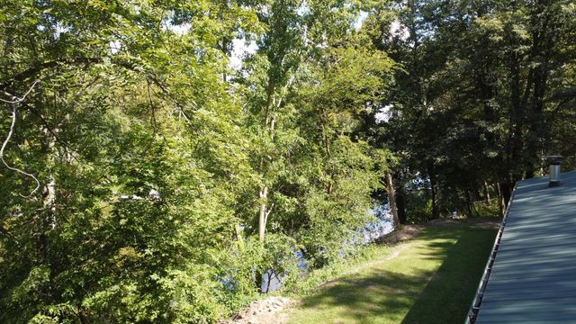 1500 E 2400 N. Road N 66, Ashkum, IL 60911