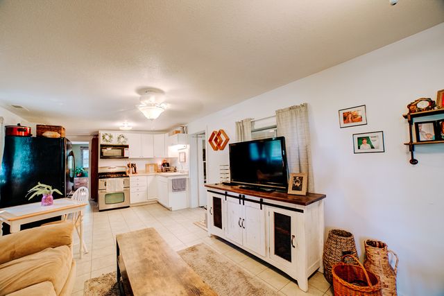 1500 E 2400 N. Road N 66, Ashkum, IL 60911