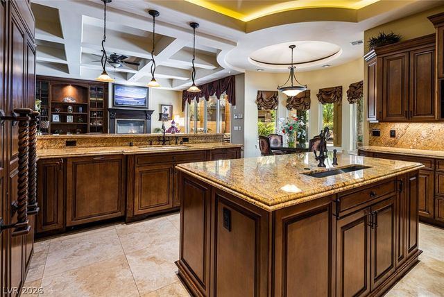 5079 Mountain Top Circle, Las Vegas, NV 89148