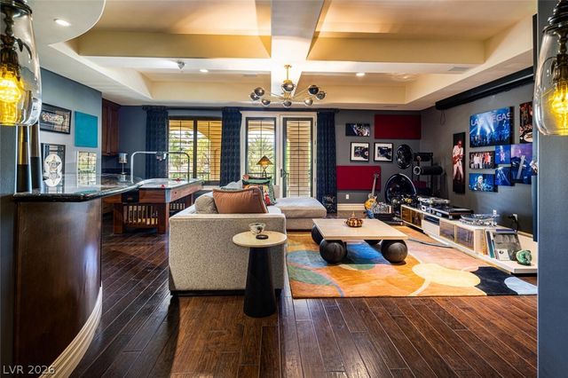 5079 Mountain Top Circle, Las Vegas, NV 89148