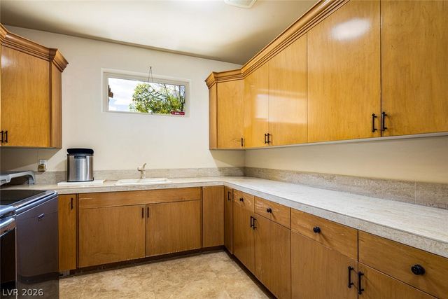 5079 Mountain Top Circle, Las Vegas, NV 89148