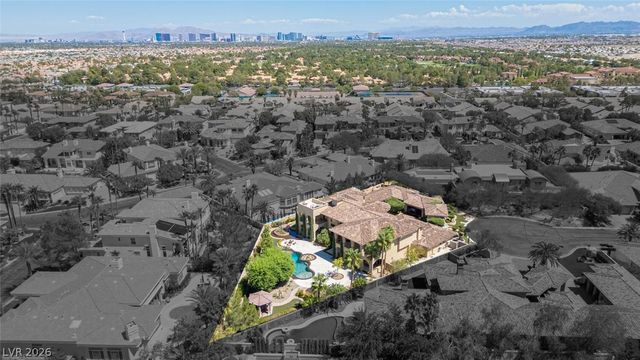 5079 Mountain Top Circle, Las Vegas, NV 89148