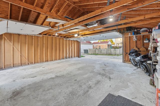 9035 Austin Avenue, Morton Grove, IL 60053