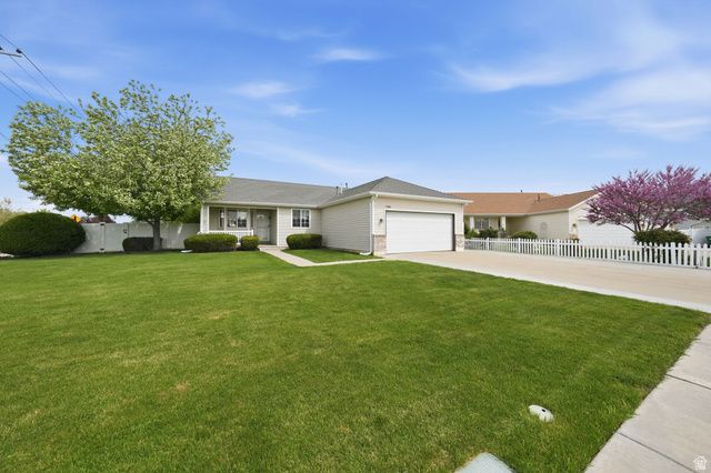2190 W 1450 N, Layton, UT 84041