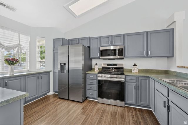 2190 W 1450 N, Layton, UT 84041