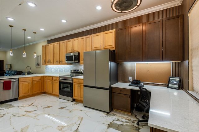 6816 DALI AVENUE 104, Land O Lakes, FL 34637