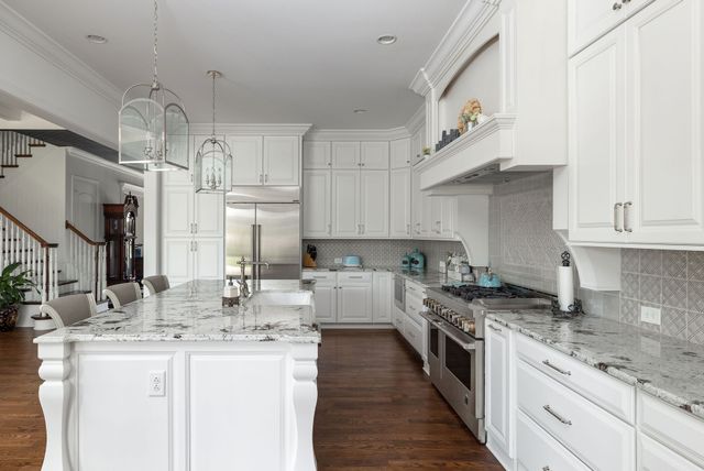 813 Stonewater Blvd, Franklin, TN 37064