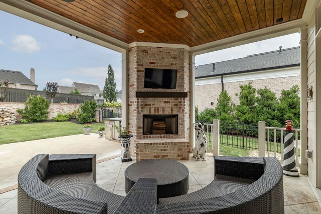 813 Stonewater Blvd, Franklin, TN 37064