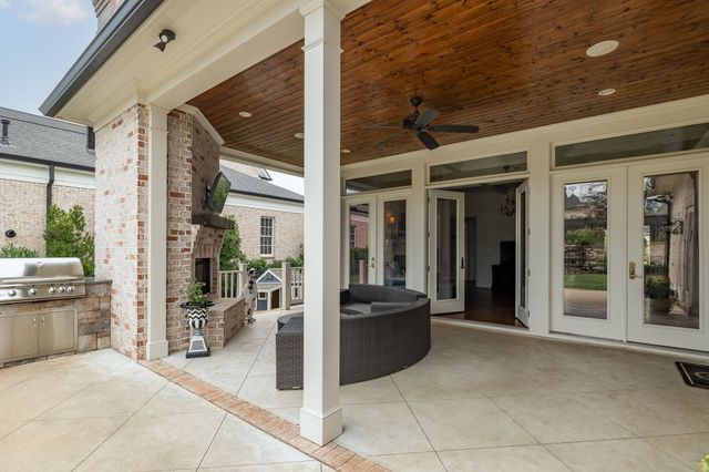 813 Stonewater Blvd, Franklin, TN 37064
