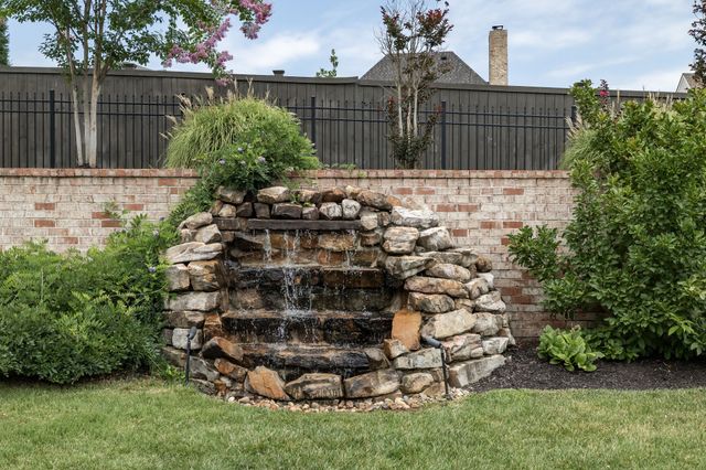 813 Stonewater Blvd, Franklin, TN 37064