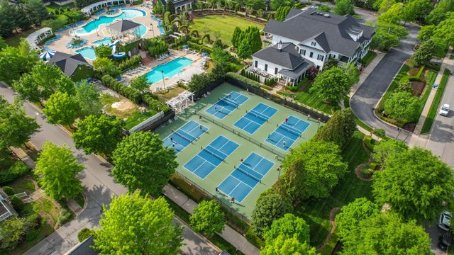 813 Stonewater Blvd, Franklin, TN 37064