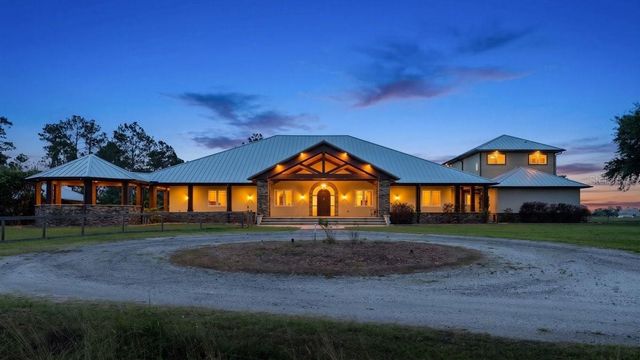 4290 PIONEER TRAIL, New Smyrna Beach, FL 32168