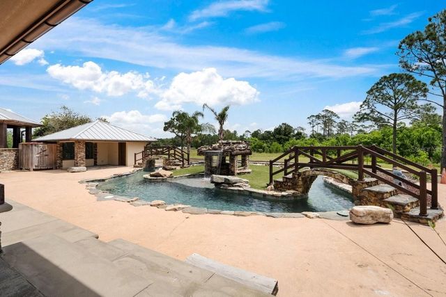 4290 PIONEER TRAIL, New Smyrna Beach, FL 32168