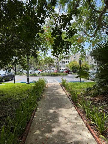 7850 Camino Real O-201, Miami, FL 33143