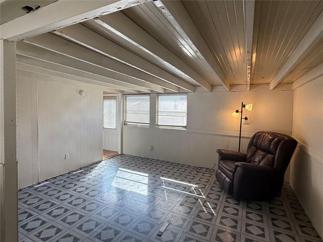 5104 LITTLE LAKE CT, Zephyrhills, FL 33542