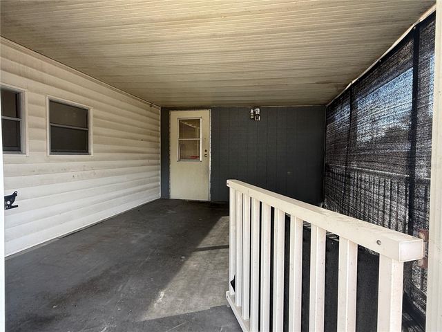 5104 LITTLE LAKE CT, Zephyrhills, FL 33542