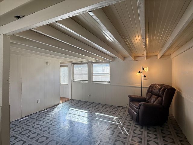 5104 LITTLE LAKE CT, Zephyrhills, FL 33542