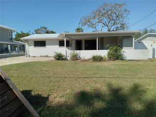4310 HUNTINGTON STREET NE, St Petersburg, FL 33703
