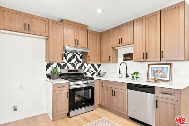 2801 Jeffries Avenue, Los Angeles, CA 90065