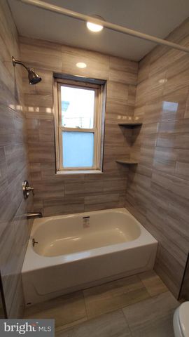 501 S BROADWAY TPKE, Gloucester City, NJ 08030