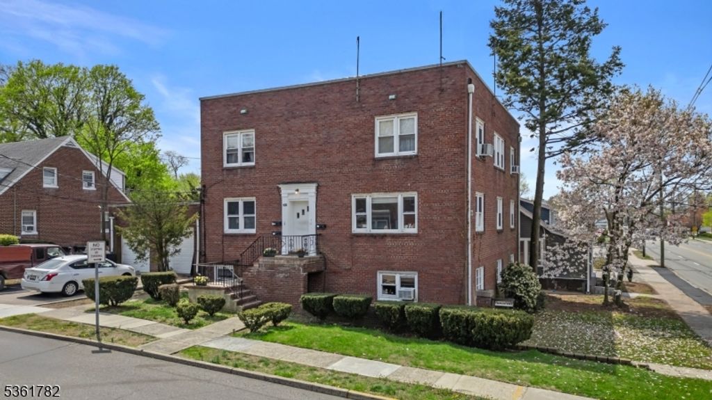 1020 Raritan Ave, Highland Park Boro, NJ 08904