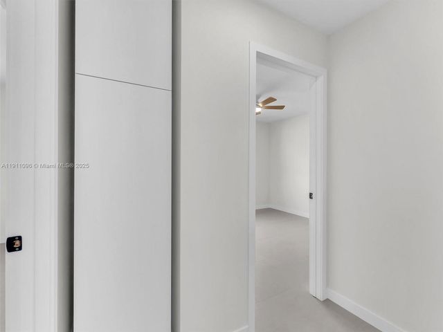 2120 NE 55th Ct, Fort Lauderdale, FL 33308