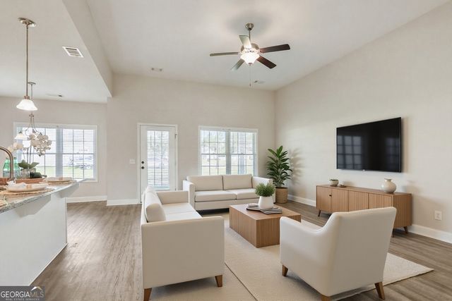 225 Alcovy Circle, Ellabell, GA 31308