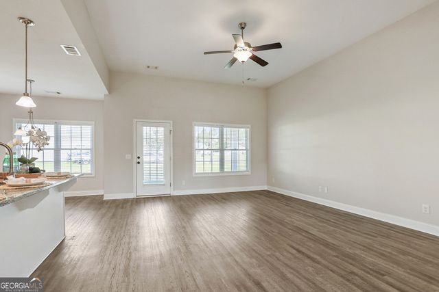 225 Alcovy Circle, Ellabell, GA 31308