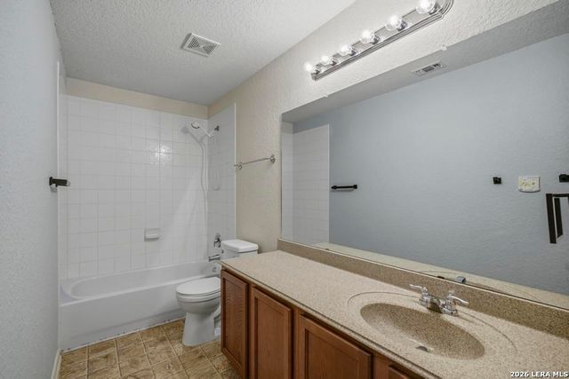 2102 Red Rock Crossing, San Antonio, TX 78245