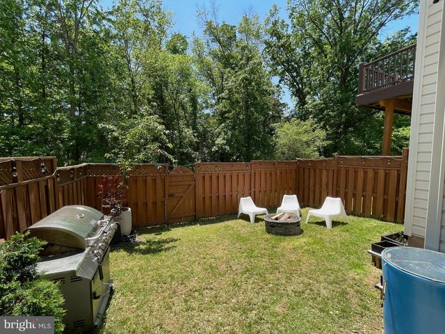 22098 AVONWORTH SQ, Broadlands, VA 20148
