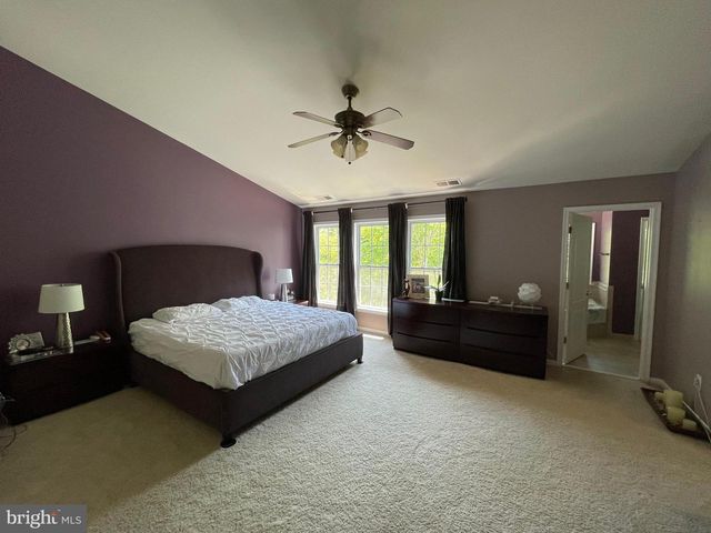 22098 AVONWORTH SQ, Broadlands, VA 20148
