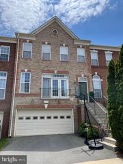 22098 AVONWORTH SQ, Broadlands, VA 20148