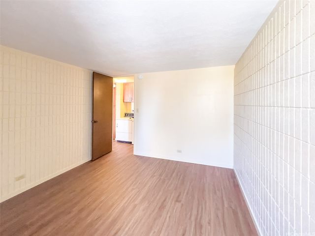 5085 Likini Street B309, Honolulu, HI 96818
