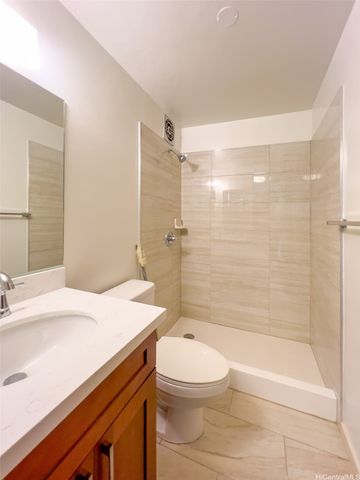 5085 Likini Street B309, Honolulu, HI 96818