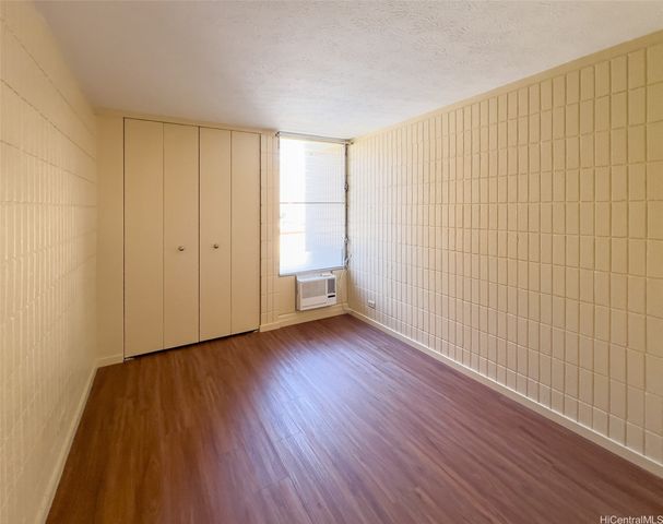 5085 Likini Street B309, Honolulu, HI 96818